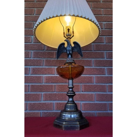 Stiffel Brass and Amber Glass Bald Eagle Lamp - Picture 2 of 5